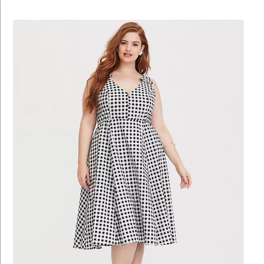 Torrid Pinup GINGHAM SKATER DRESS size 6